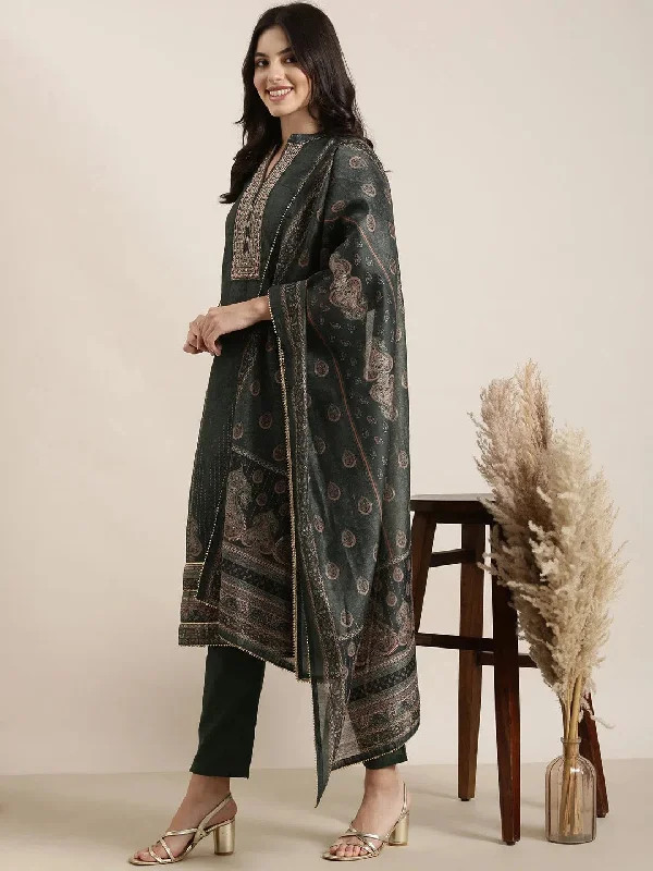 Women Straight Green Paisley Kurta and Trousers Set Comes With Dupatta-TF-DG-219-Green Trousers Floral Bohemian