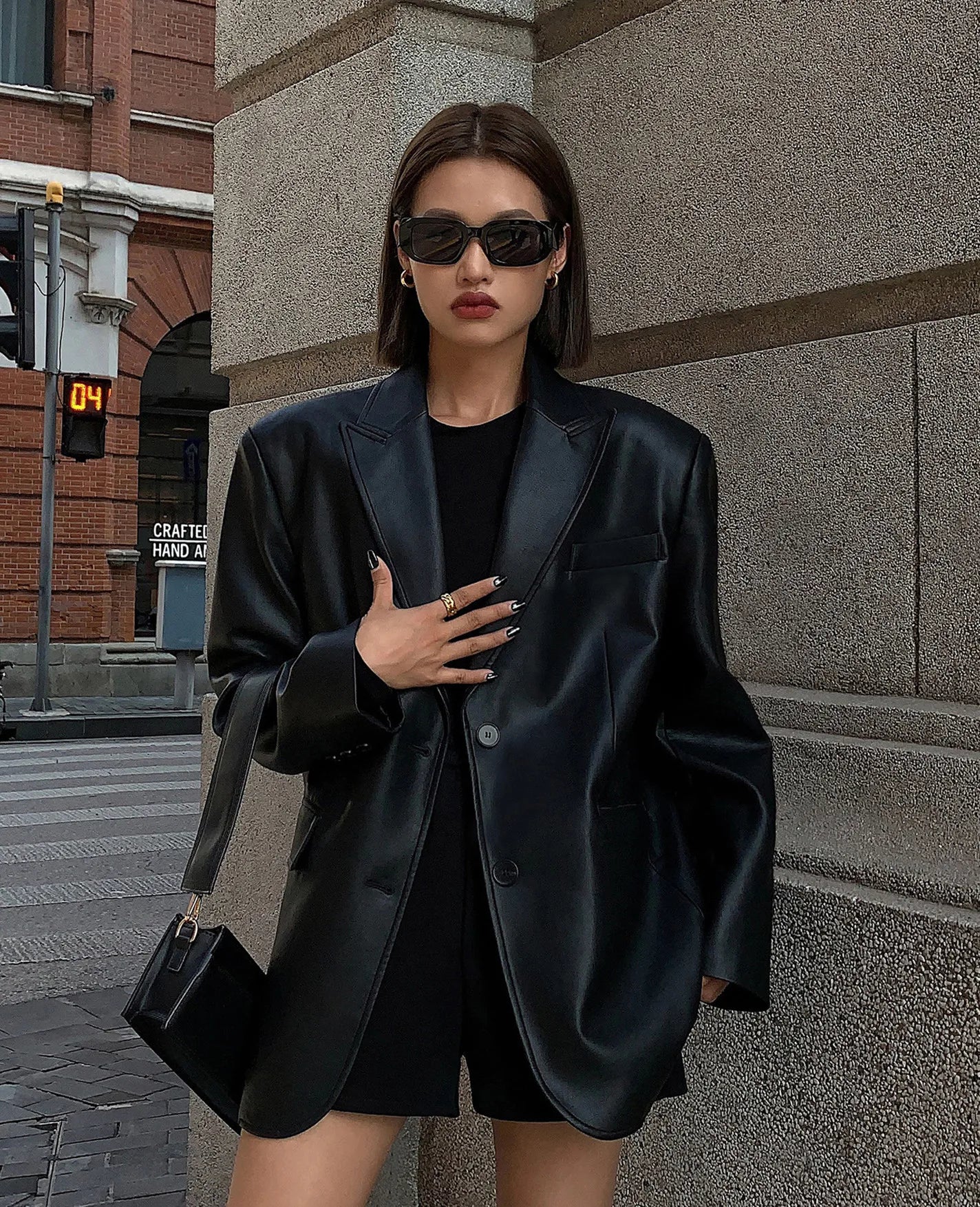 Advbridge Vintage Black High Quality Leather Loose Blazer Biker Coat Women Casual Long Sleeve Flap Pocket Suit Jacket Oversized Streetwear Boat Neck Shawl Collar Notched Collar